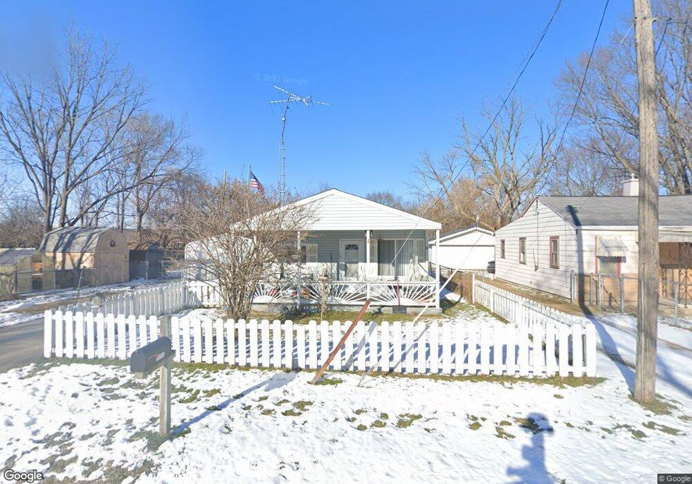 1518 Tremont Ave, Flint, MI 48505 - photo 1