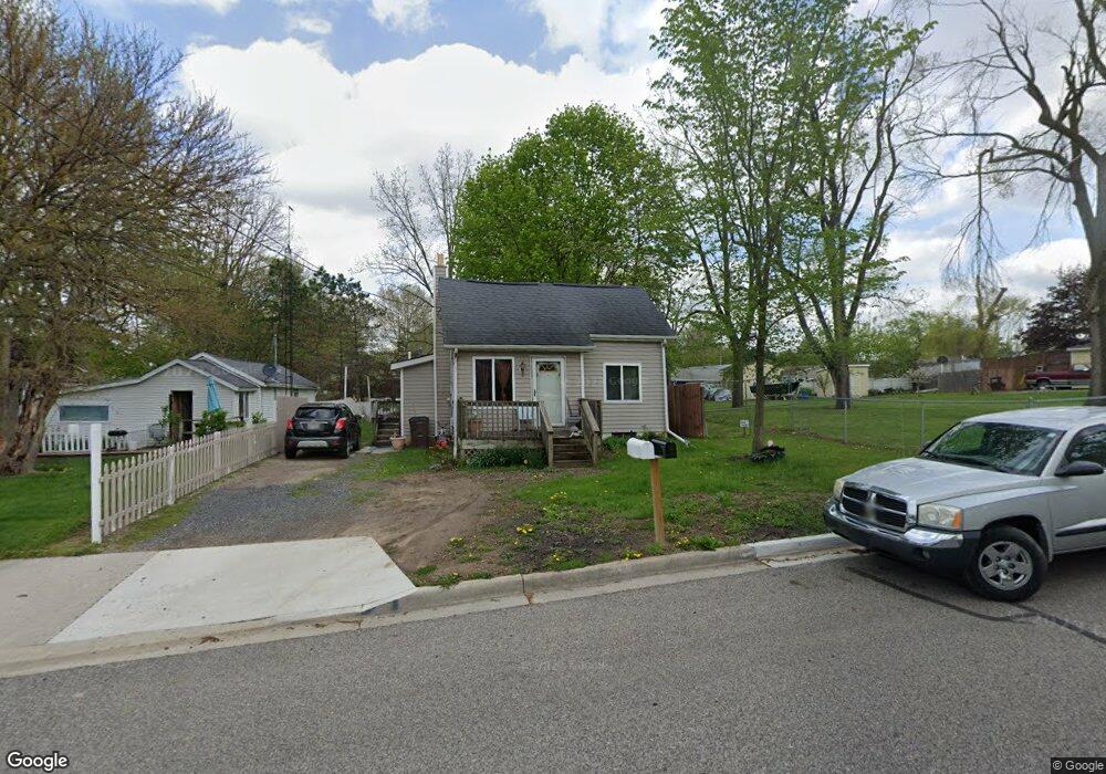 951 Caton Ave, Adrian, MI 49221 - photo 1