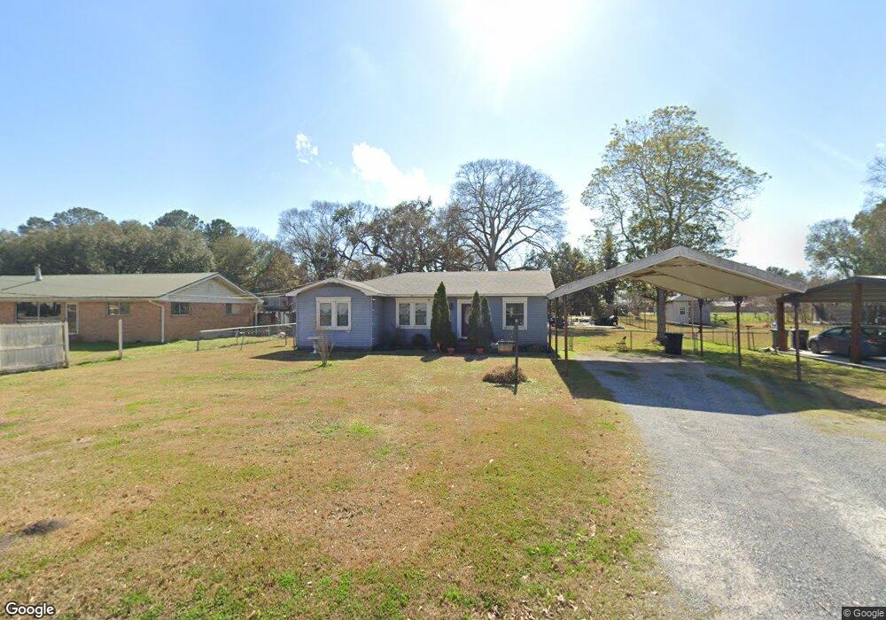 166 S Richelieu Cir, New Iberia, LA 70560 - photo 1