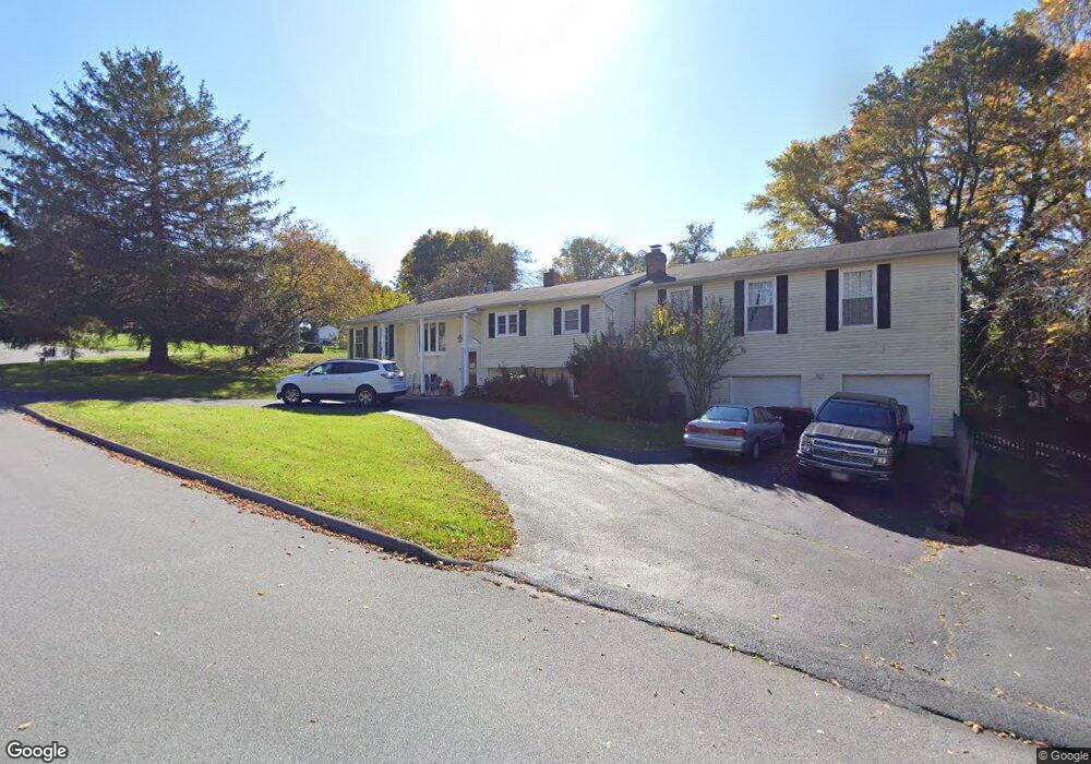 2301 Sunset Dr N, Sykesville, MD 21784 - photo 1