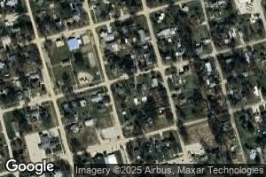 1013 Ohio Ave, Windsor, IL 61957