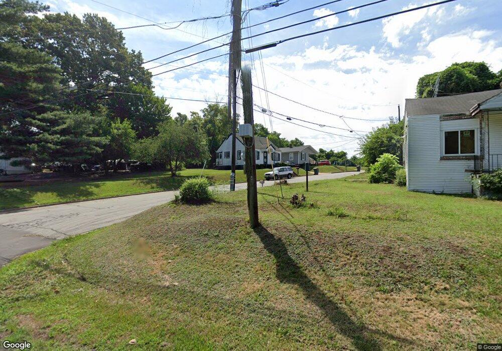 529 N Tipton Place, Reidsville, NC 27320 - photo 1