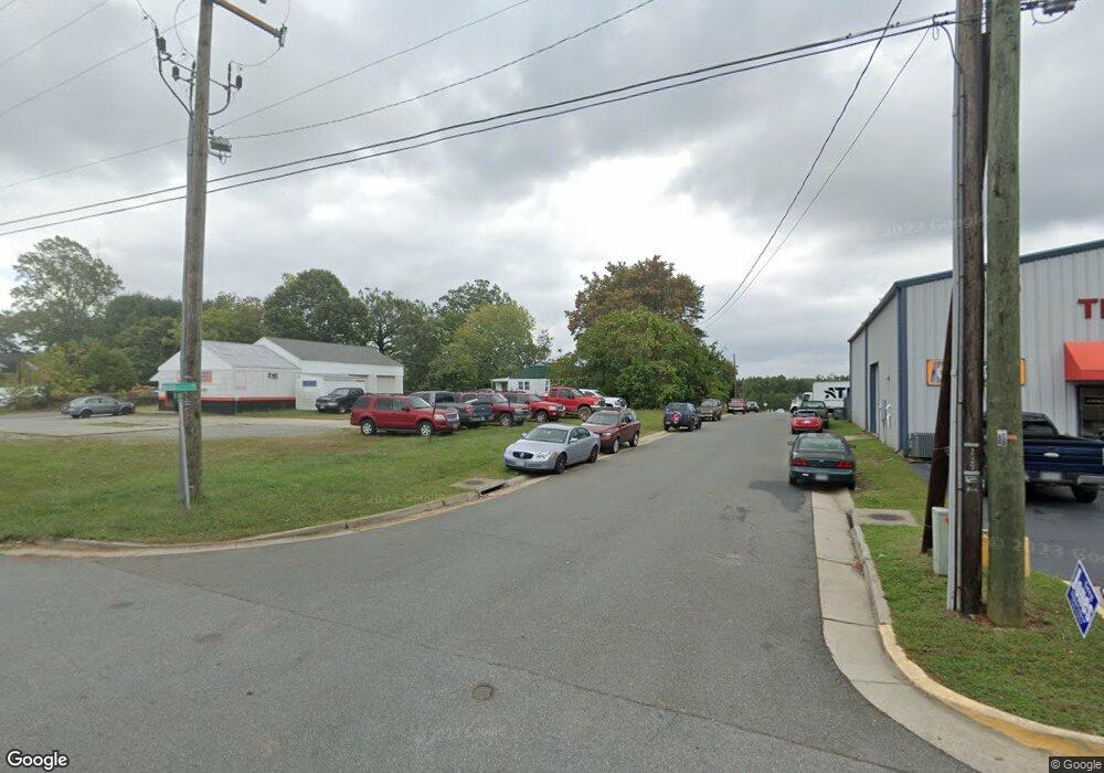 102 Bibb St, Louisa, VA 23093 - photo 1