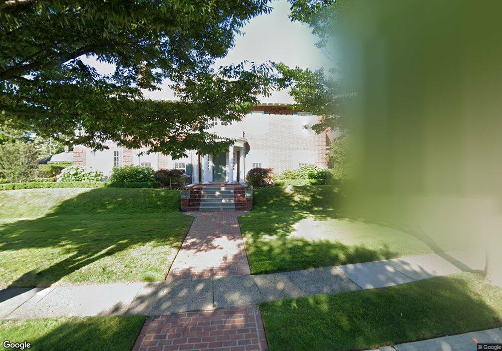 293 University Place, Grosse Pointe, MI 48230 - photo 1