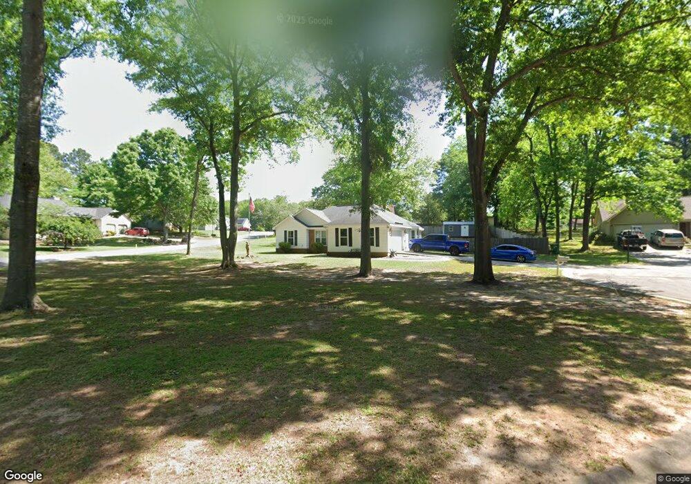 201 Kingstree Ln, Warner Robins, GA 31093 - photo 1