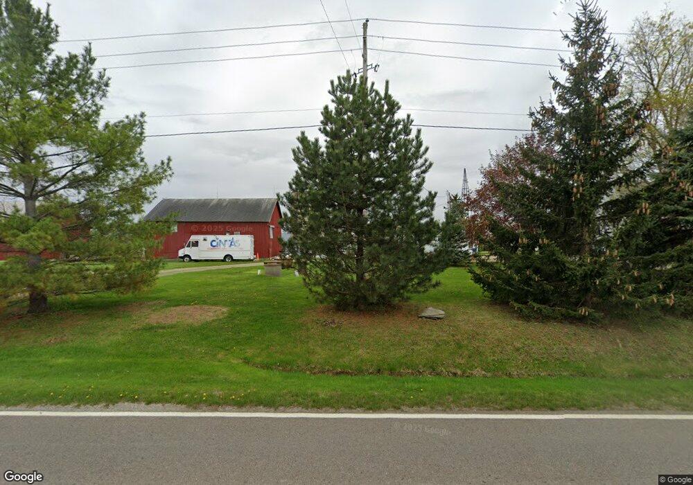 12339 W Lennon Rd, Lennon, MI 48449 - photo 1