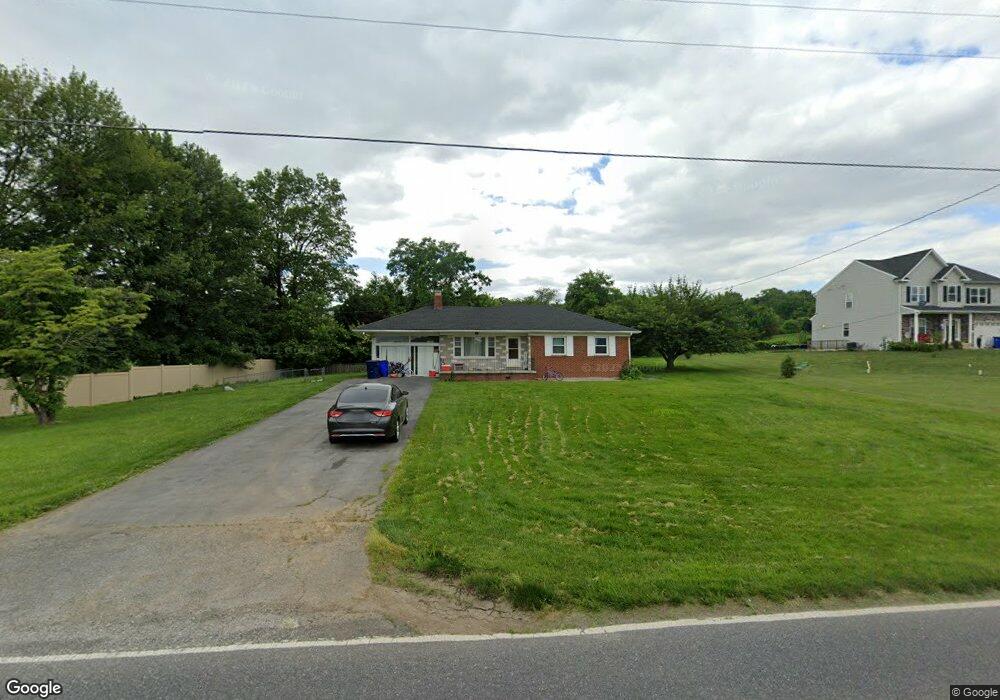 7706 Kemp Ln, Frederick, MD 21702 - photo 1