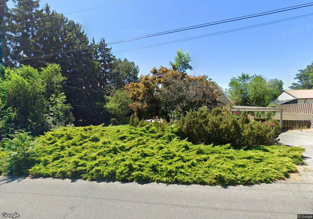 1364 3rd St NE, East Wenatchee, WA 98802 - photo 1