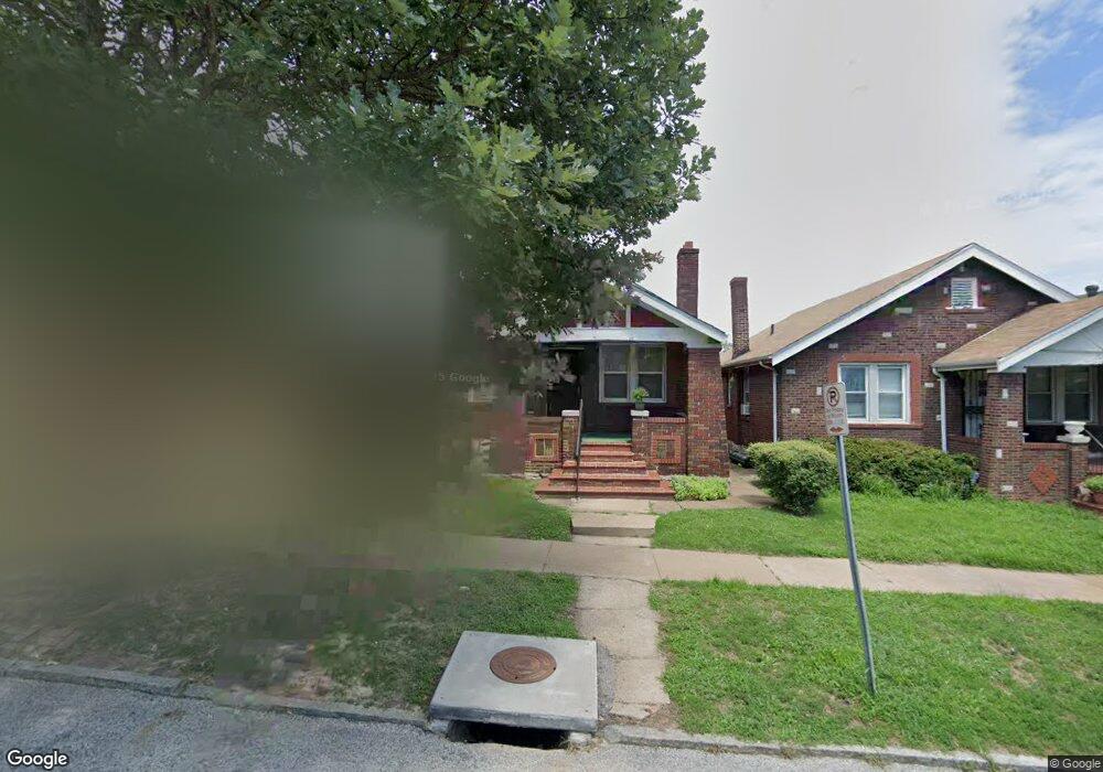 4731 Penrose St, Saint Louis, MO 63115 - photo 1