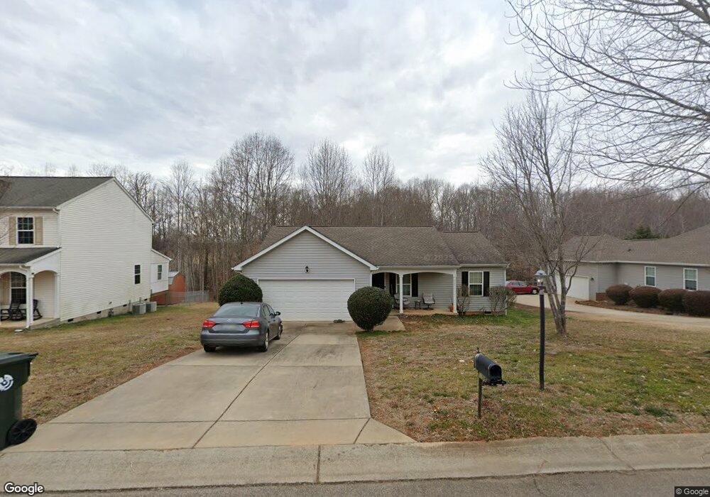 368 Lone Tree Ln, Clover, SC 29710 - photo 1