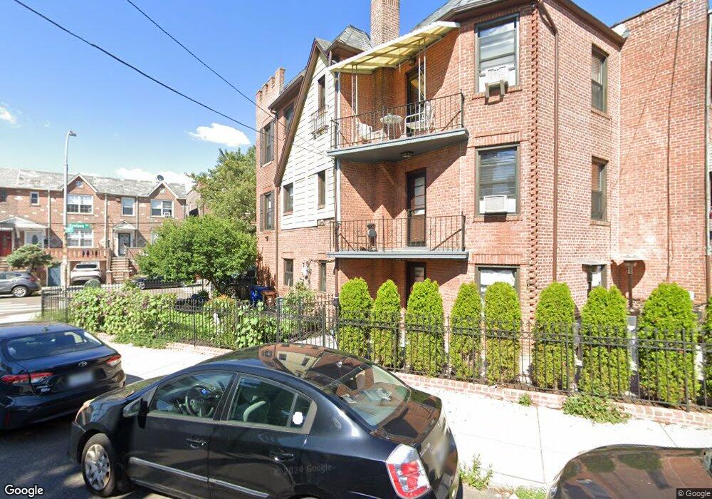 4523 Newtown Rd, Astoria, NY 11103 - photo 1