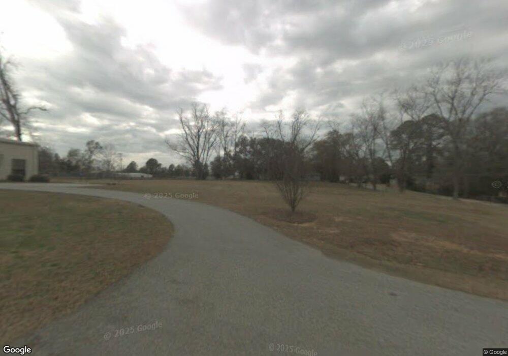 314 Academy Dr, Douglas, GA 31533 - photo 1