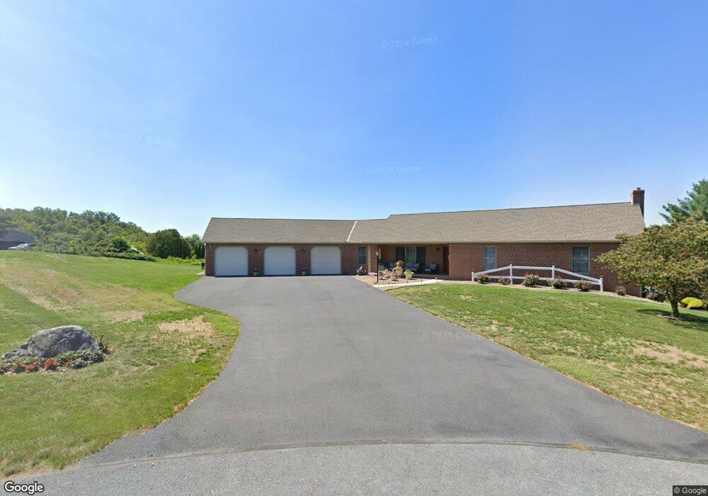 10108 Jacob MacK Dr W, Waynesboro, PA 17268 - photo 1