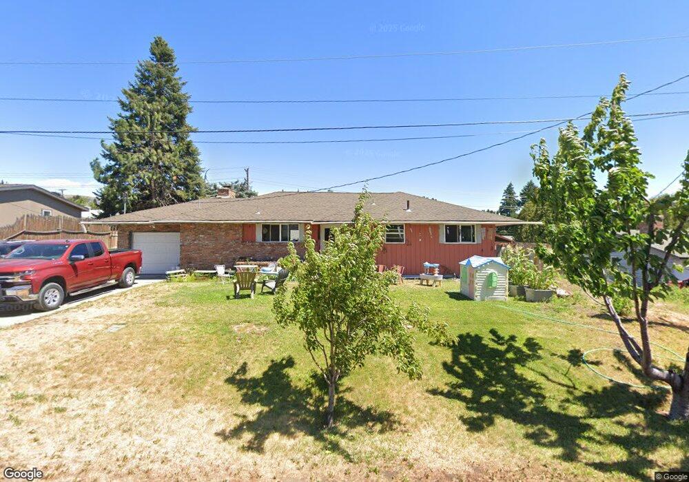 477 N Kent Terrace, East Wenatchee, WA 98802 - photo 1