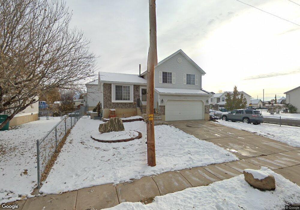 5598 S 4300 W, Hooper, UT 84315 - photo 1