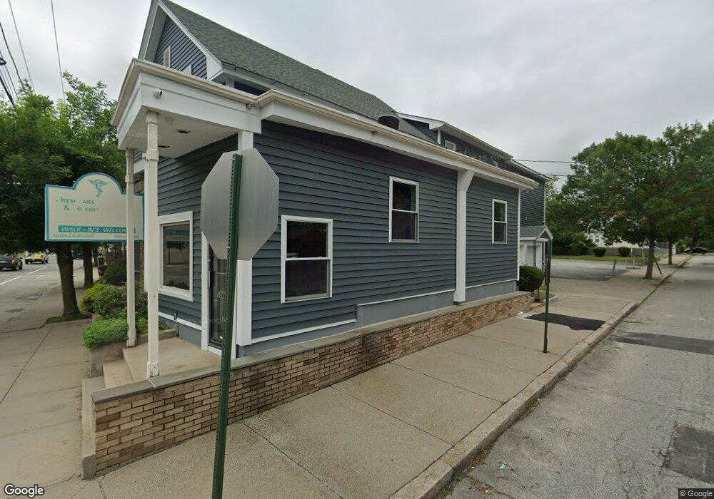 1040 Cranston St, Cranston, RI 02920 - photo 1