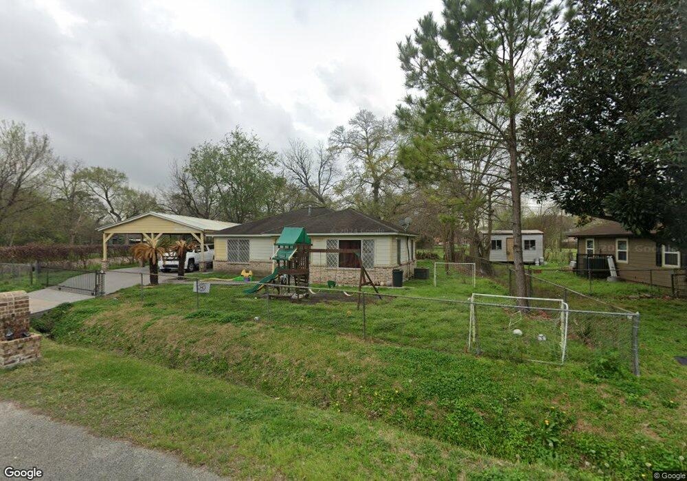 147 Hohldale St, Houston, TX 77022 - photo 1