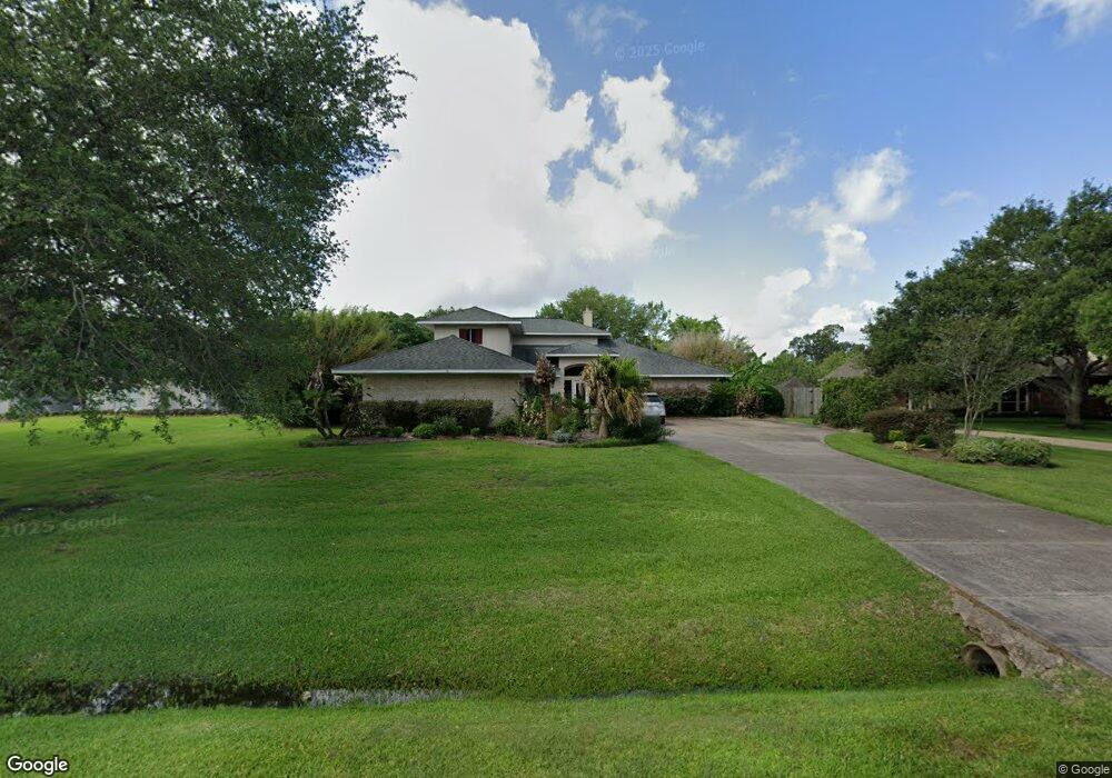 2110 Airline Dr, Friendswood, TX 77546 - photo 1