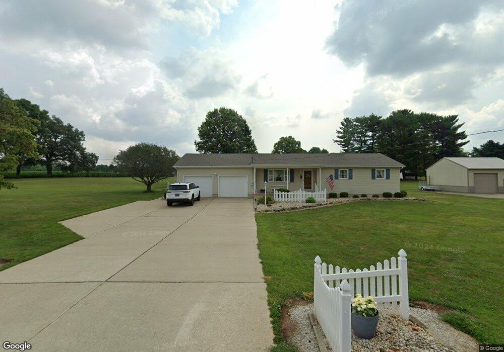 5370 Walnut Dr SE, Lancaster, OH 43130 - photo 1