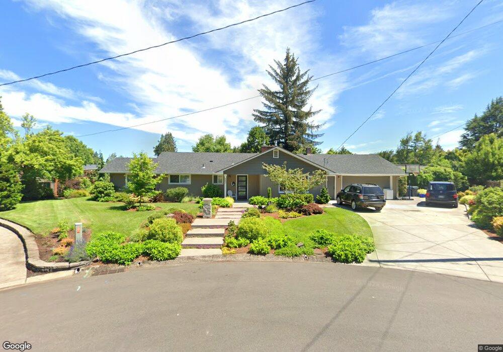 885 Pioneer Ct, Eugene, OR 97401 - photo 1