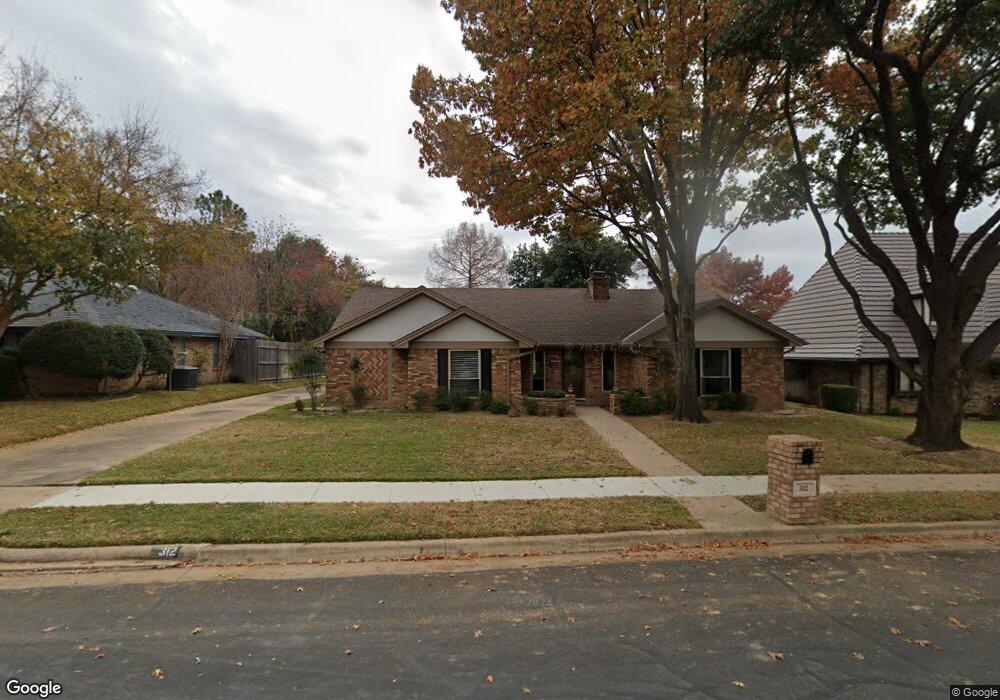 312 Warbler Dr, Bedford, TX 76021 - photo 1