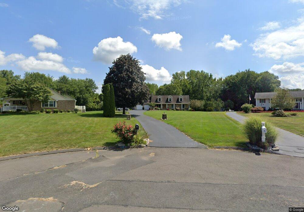 10 Cornfield Ln, Enfield, CT 06082 - photo 1