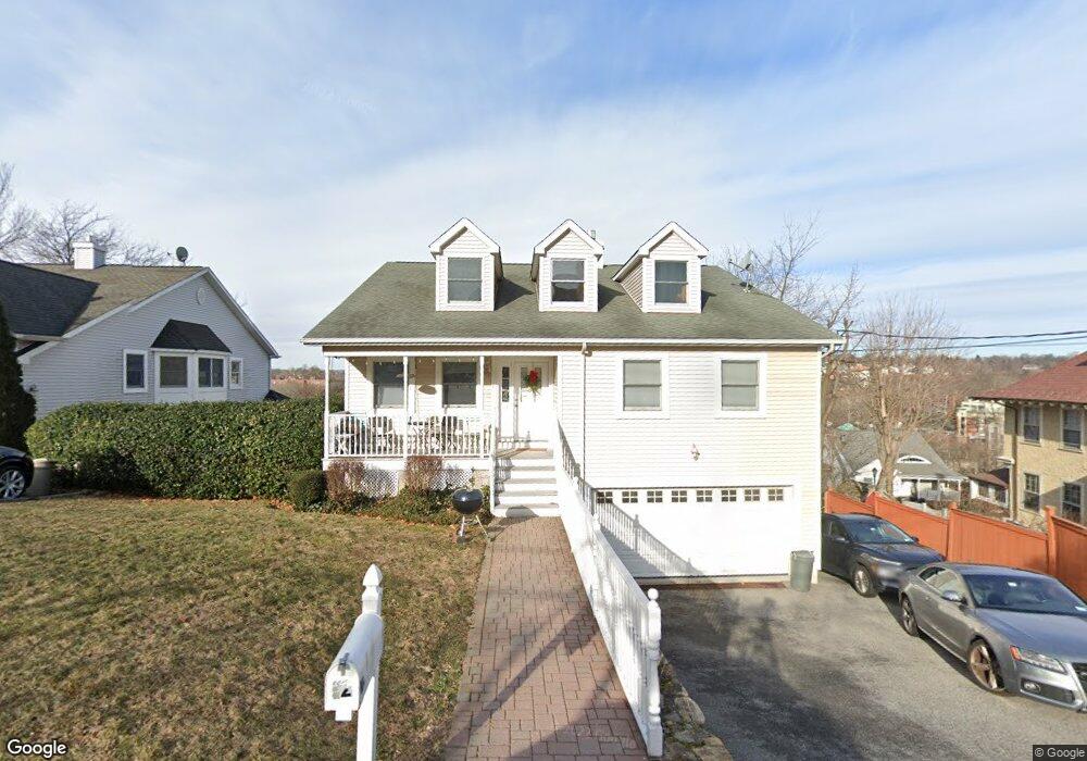 124 Sagamore Rd unit 1STF, Tuckahoe, NY 10707 - photo 1