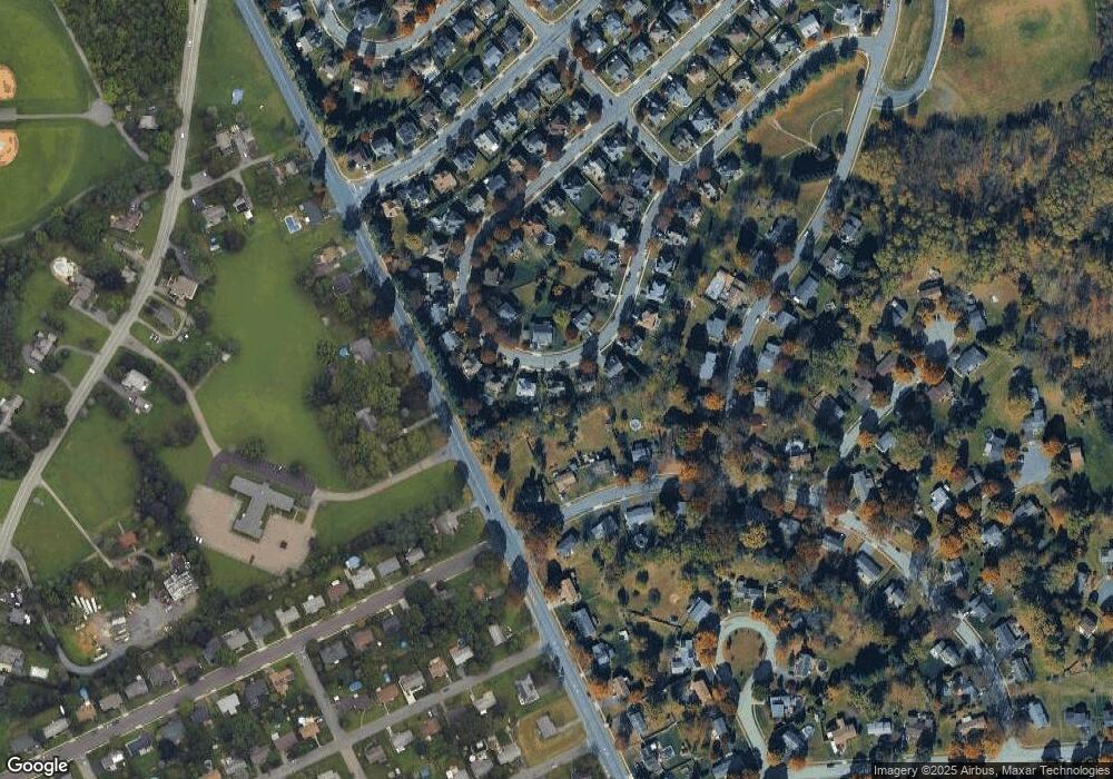 52 Kyle Dr, Phillipsburg, NJ 08865 - photo 1