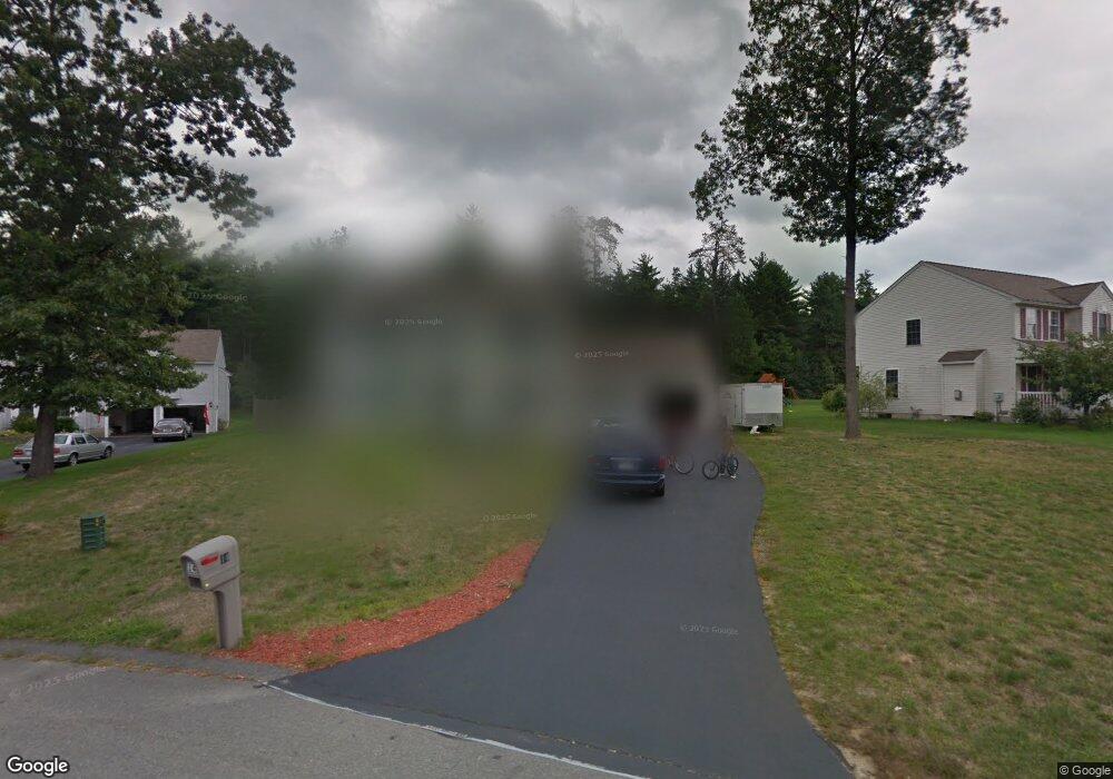 14 Sunflower Ln, Londonderry, NH 03053 - photo 1