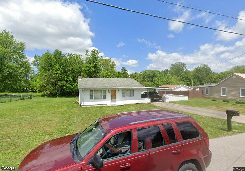 572 Wyandotte Ave, Corydon, IN 47112 - photo 1