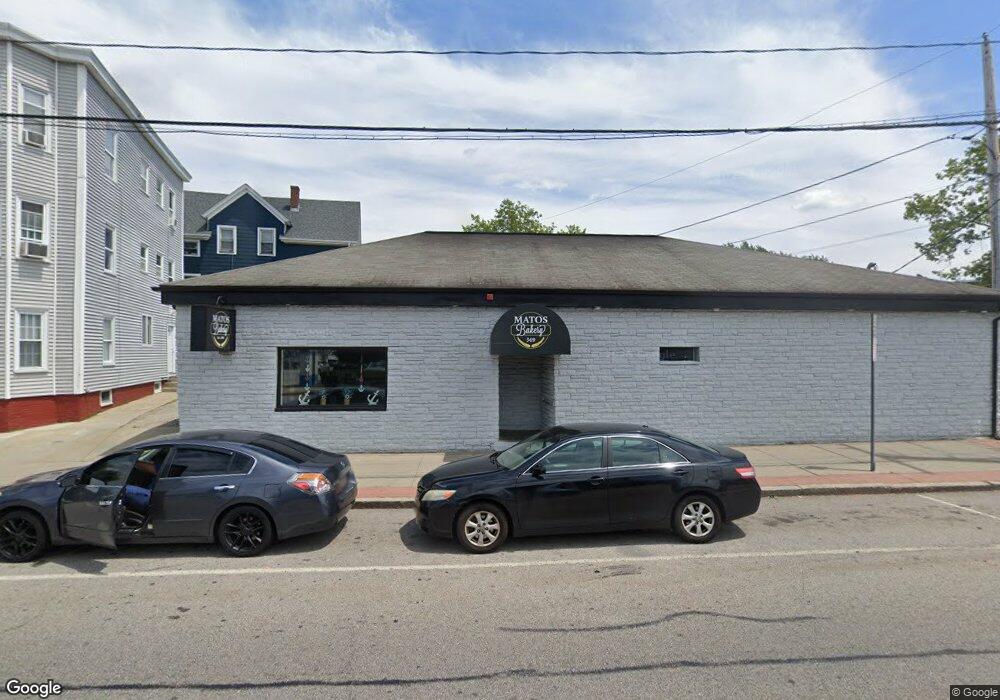 569 Broadway, Pawtucket, RI 02860 - photo 1