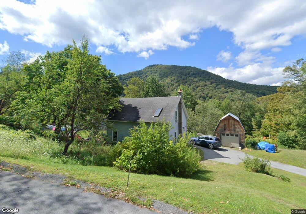 28 Grinka Farm Dr, Readsboro, VT 05350 - photo 1