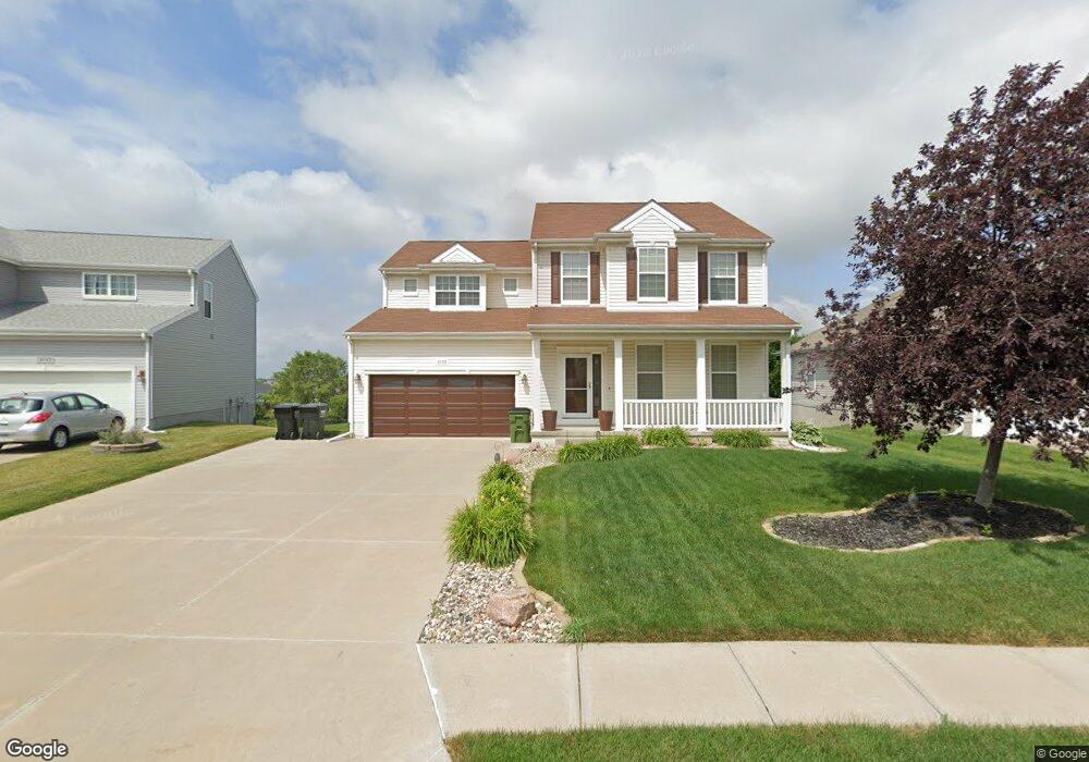 2110 Ridgeview Dr, Papillion, NE 68046 - photo 1