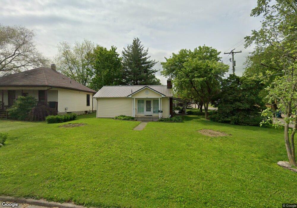 1621 Piatt Ave, Mattoon, IL 61938 - photo 1