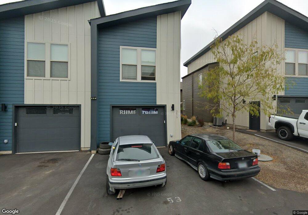 2673 NW Cedar Ave, Redmond, OR 97756 - photo 1