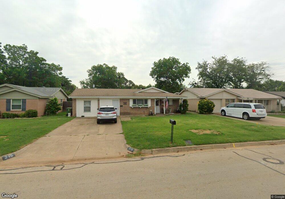 216 Anderson Dr, Hurst, TX 76053 - photo 1