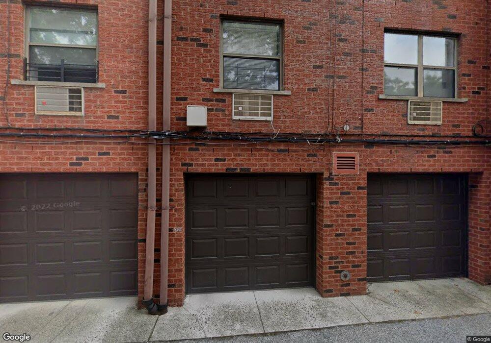 7112 Sutton Place unit 1, Fresh Meadows, NY 11365 - photo 1