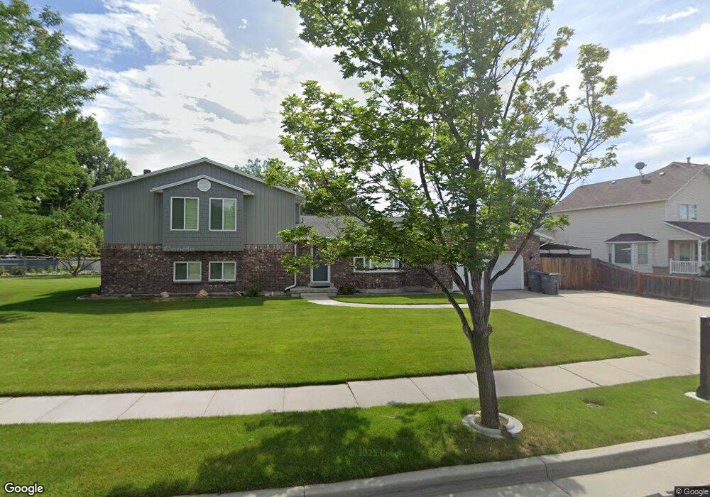 9403 Gentry Park Cir, South Jordan, UT 84095 - photo 1