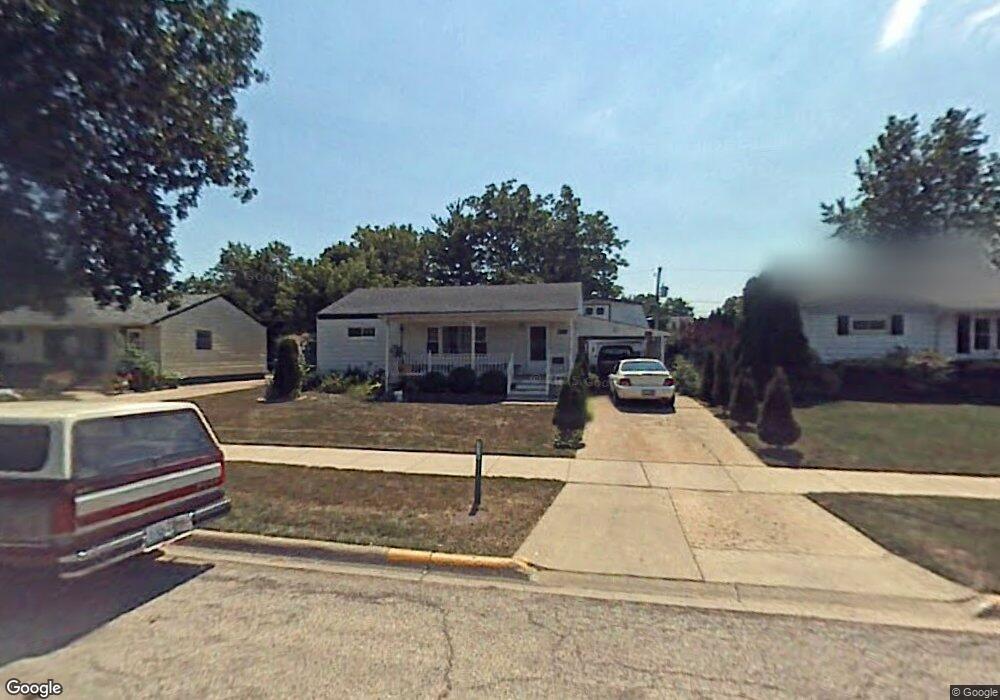 2311 Sequoit Rd unit 1A, Waukegan, IL 60087 - photo 1