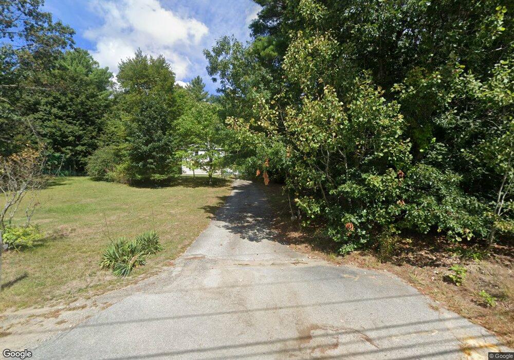 4 Warren Ln, MerriMacK, NH 03054 - photo 1