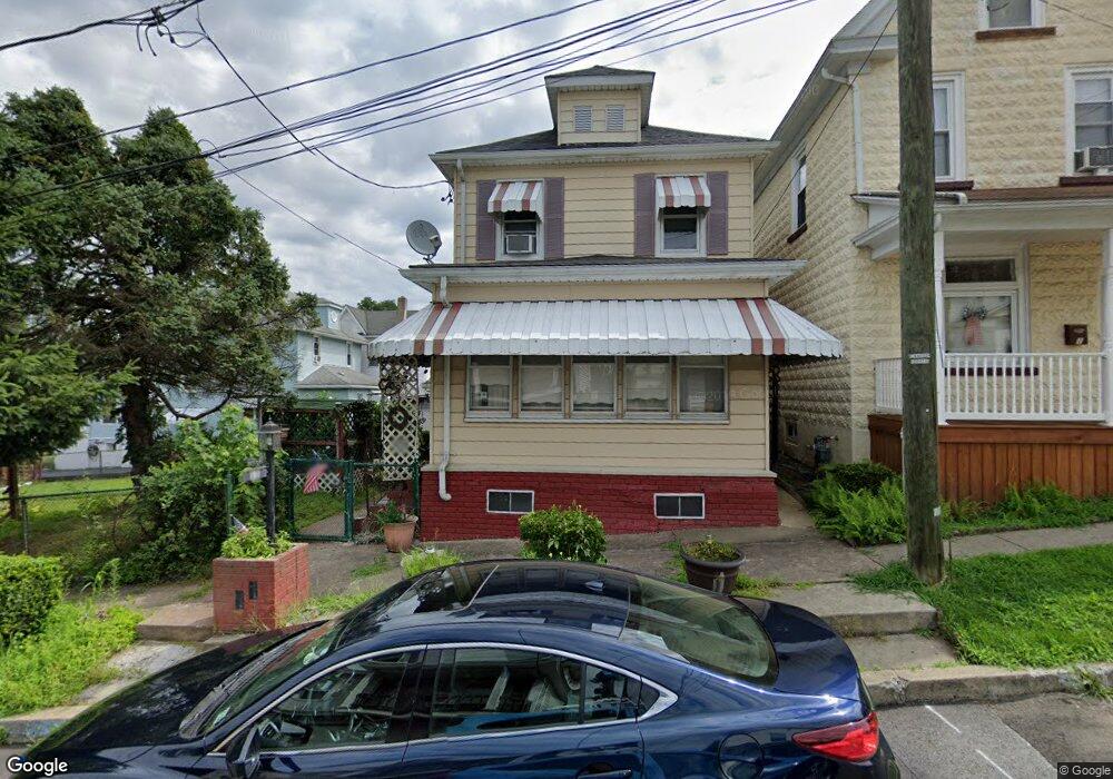 11 Division St, Nanticoke, PA 18634 - photo 1