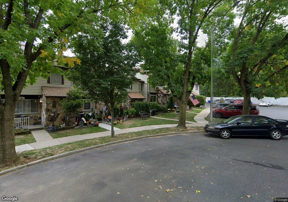 21 Fuller Ct, Staten Island, NY 10306 - photo 1