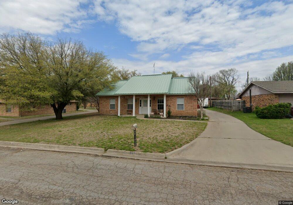 409 Martin St, Bonham, TX 75418 - photo 1