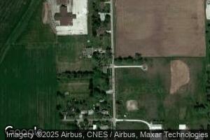 309 N Locust St, Roberts, IL 60962