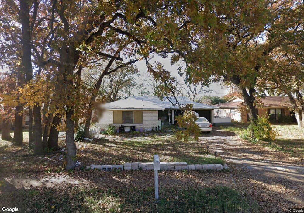 2006 Westwood Dr, Denton, TX 76205 - photo 1