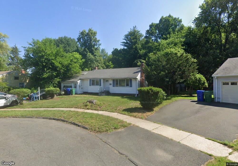 64 Jackson Rd, Bloomfield, CT 06002 - photo 1