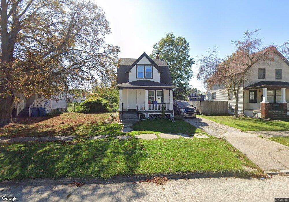 2442 E 33rd St, Lorain, OH 44055 - photo 1