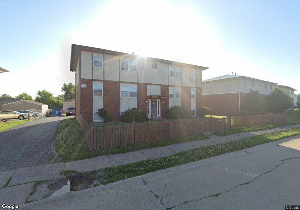 720 W 63rd St unit 5, Davenport, IA 52806 - photo 1