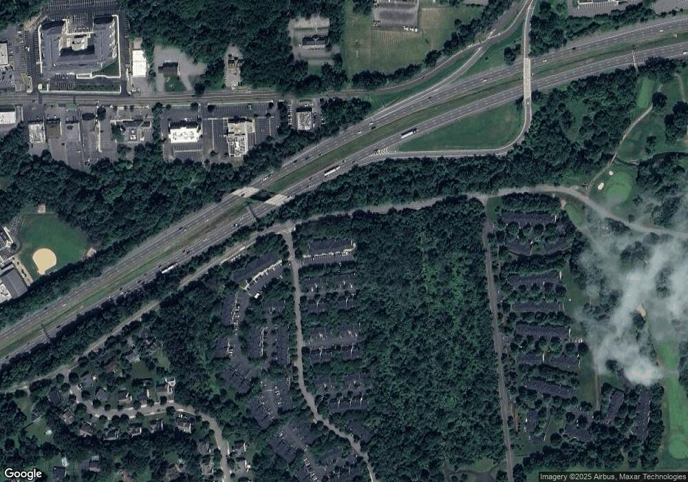 14 Woodcrest Ln, Clinton, NJ 08809 - photo 1