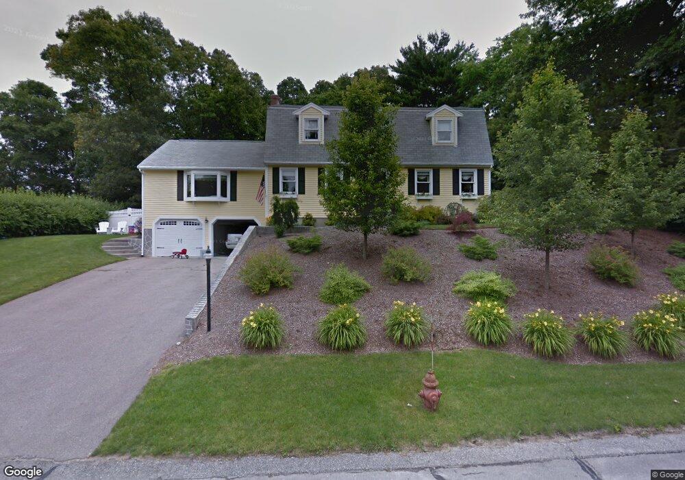 9 Holly Ln, Cumberland, RI 02864 - photo 1